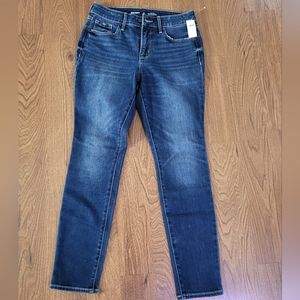 Brand New Old Navy High Rise Pop Icon Skinny Jeans 4 Petite